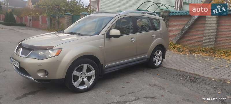 2010 mitsubishi outlander
