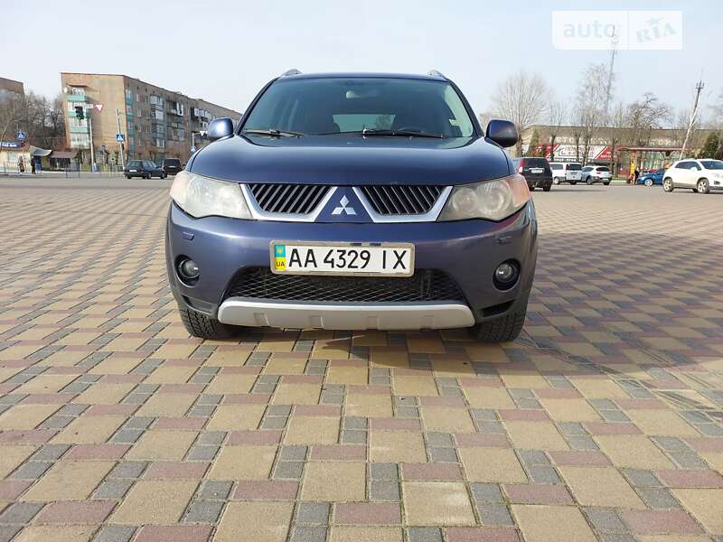 2009 mitsubishi outlander