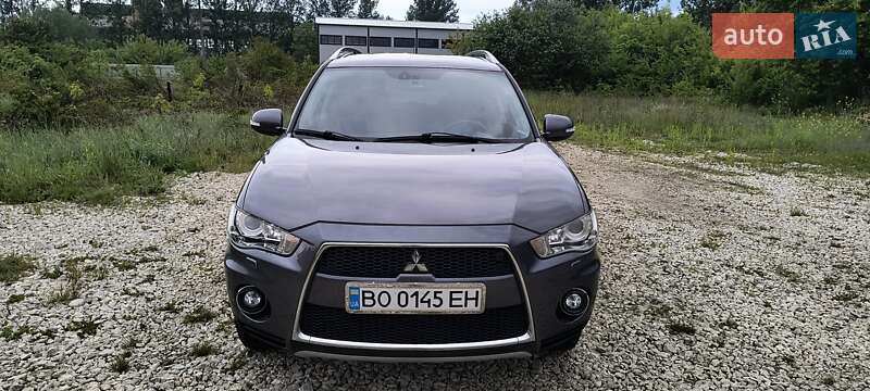 2010 mitsubishi outlander