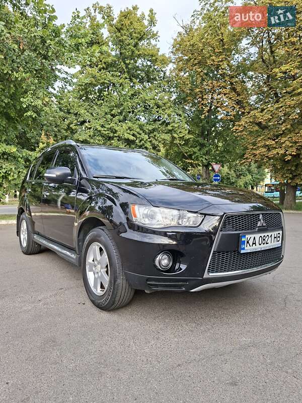 2010 mitsubishi outlander