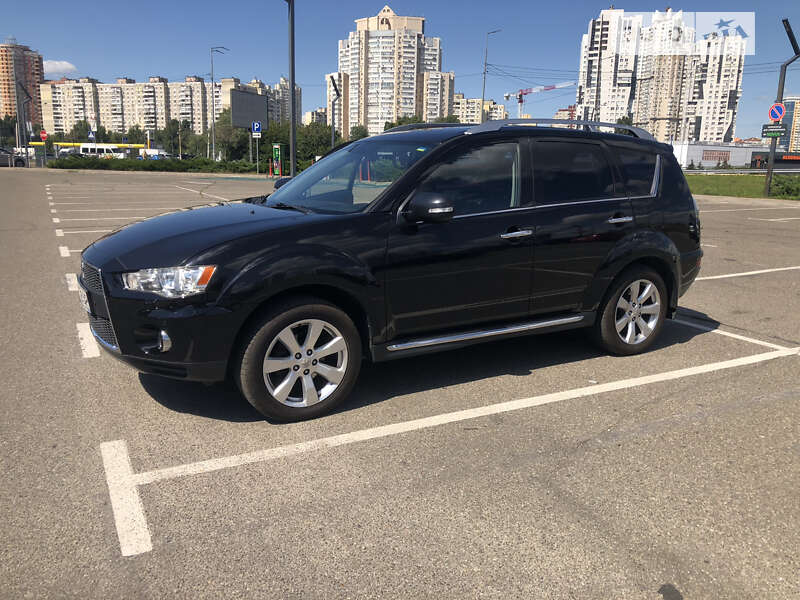 2010 mitsubishi outlander