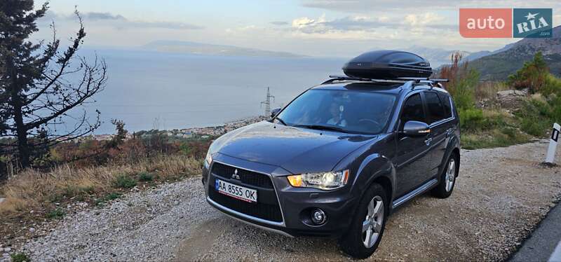2010 mitsubishi outlander