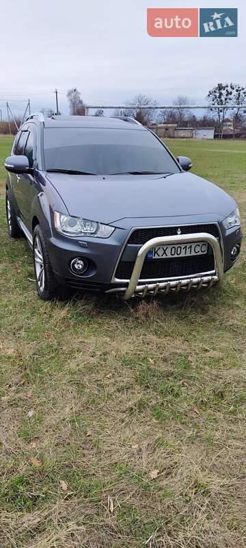 2010 mitsubishi outlander