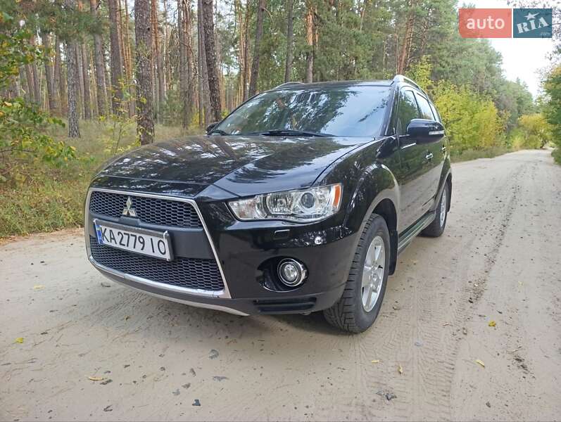 2010 mitsubishi outlander