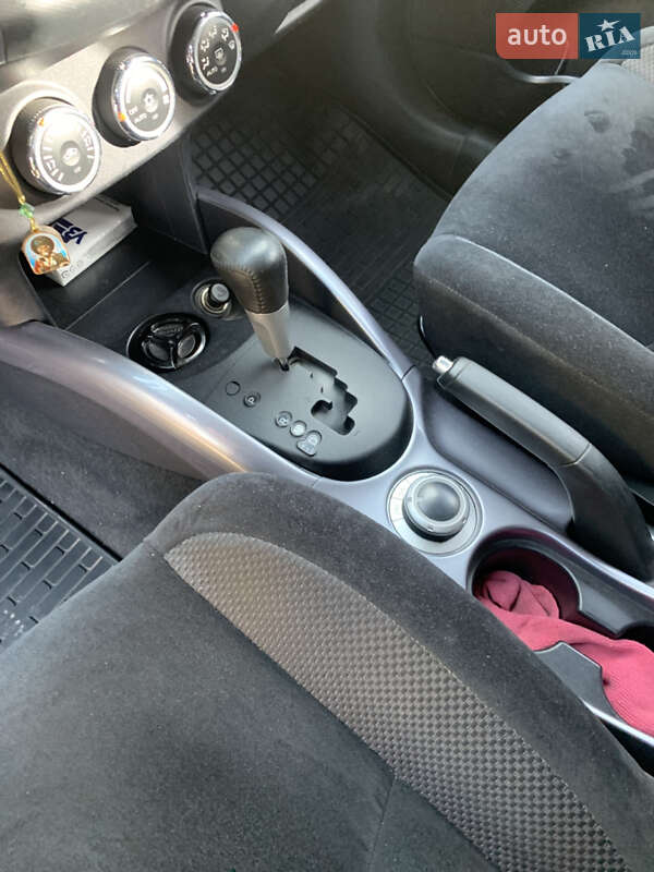 2010 mitsubishi outlander