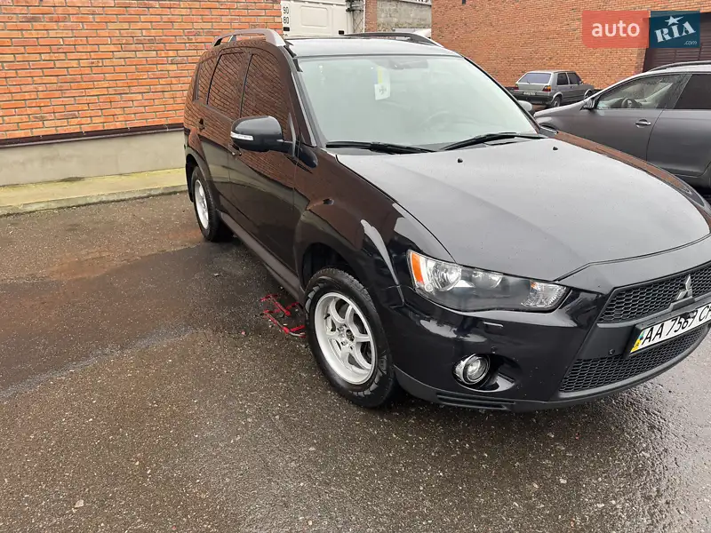 2010 mitsubishi outlander