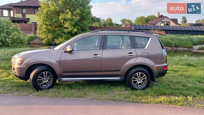 2011 mitsubishi outlander