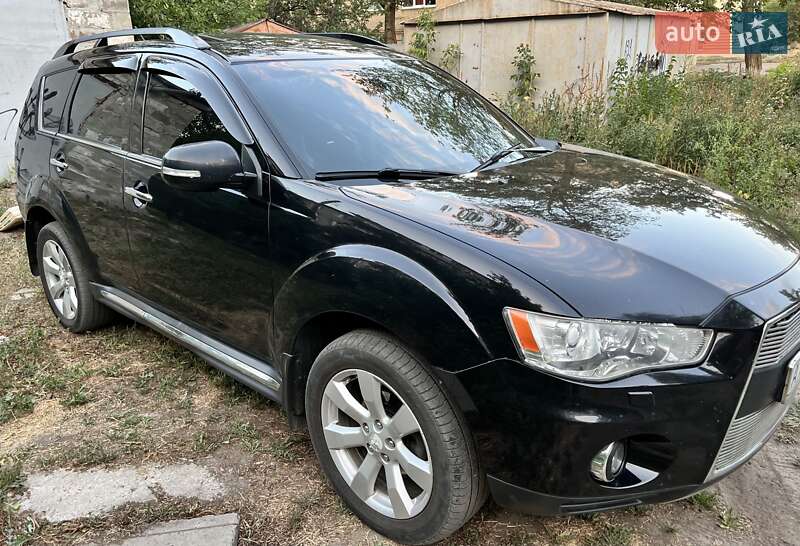 2011 mitsubishi outlander