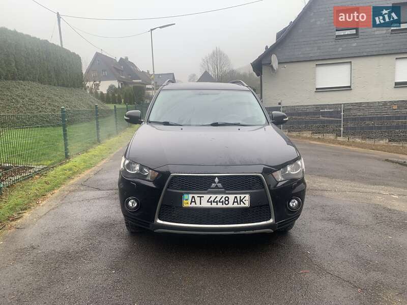 2011 mitsubishi outlander