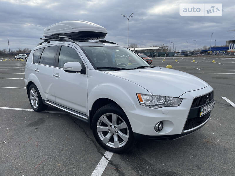 2011 mitsubishi outlander xl