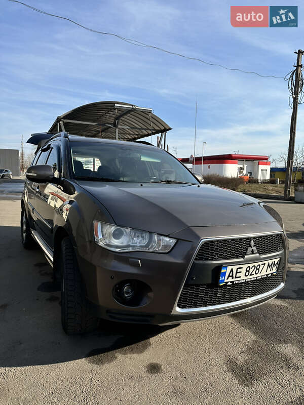 2011 mitsubishi outlander