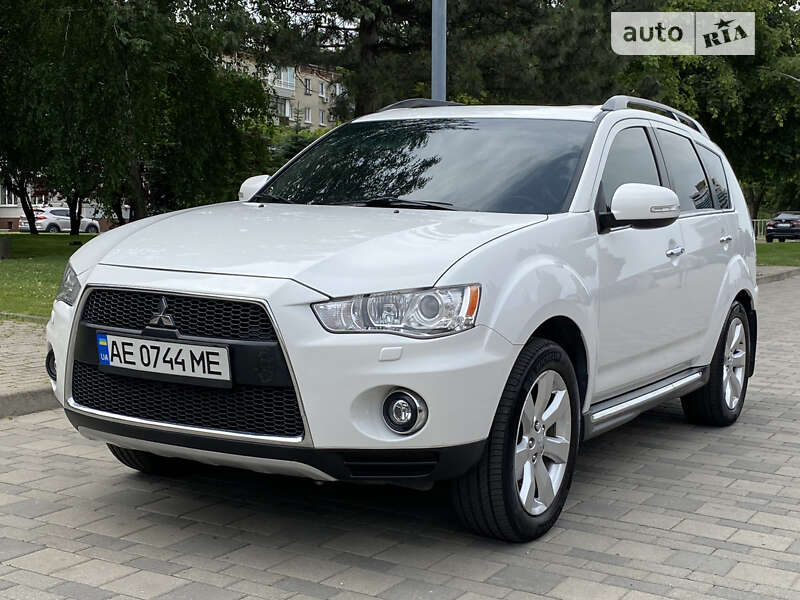2011 mitsubishi outlander