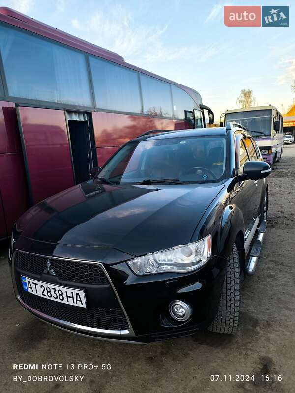 2012 mitsubishi outlander xl