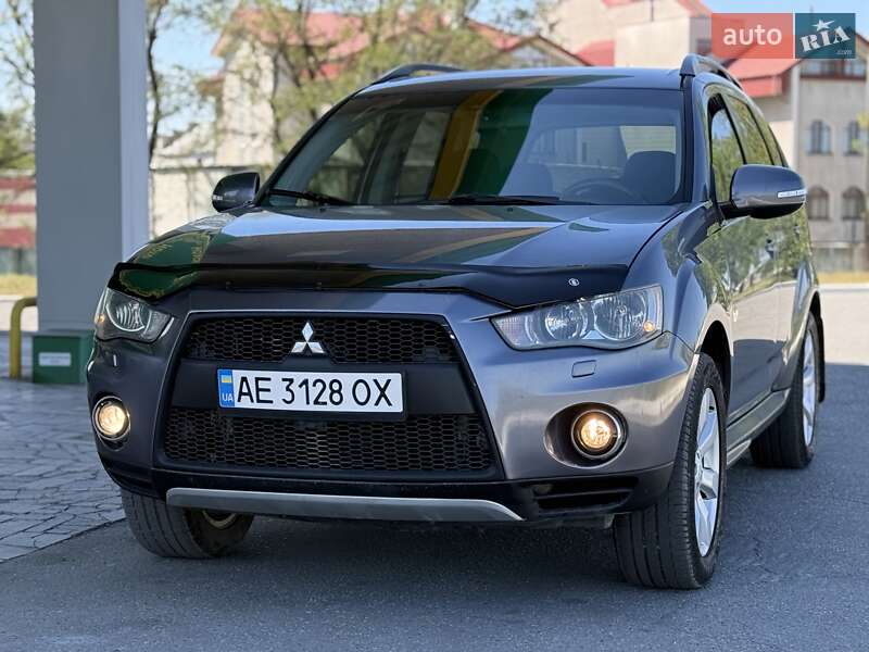 2012 mitsubishi outlander