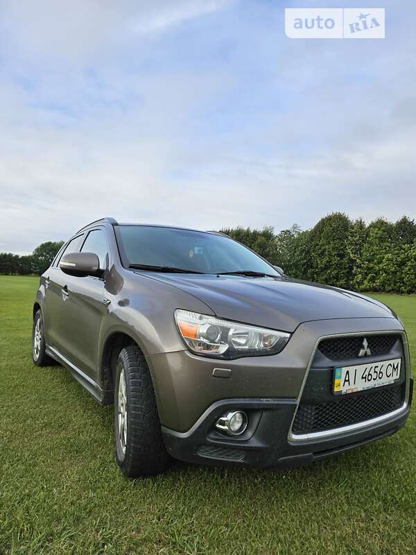 2011 mitsubishi asx