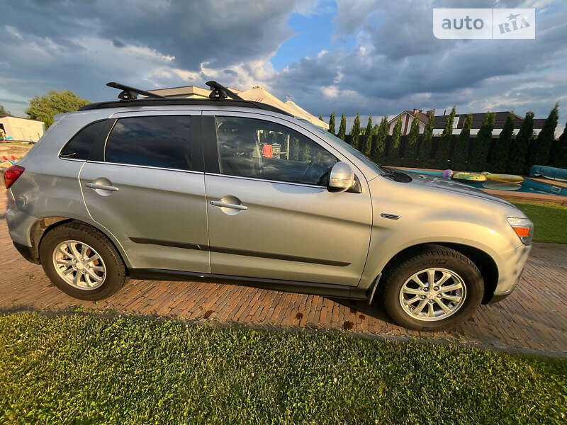 2012 mitsubishi asx