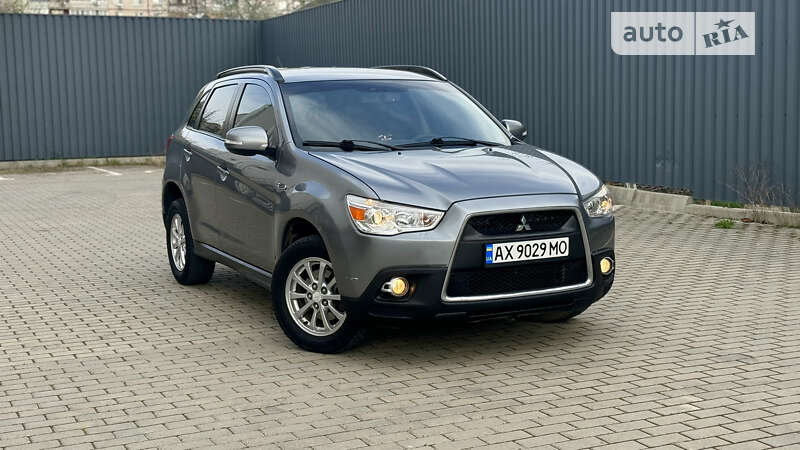 2011 mitsubishi asx