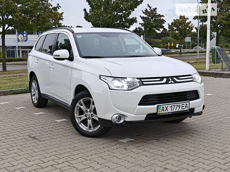2013 mitsubishi outlander
