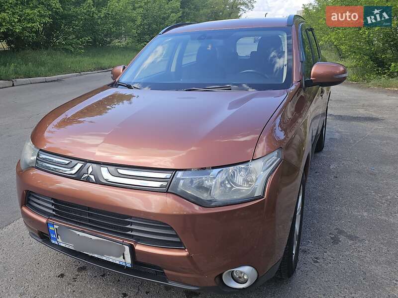 2013 mitsubishi outlander