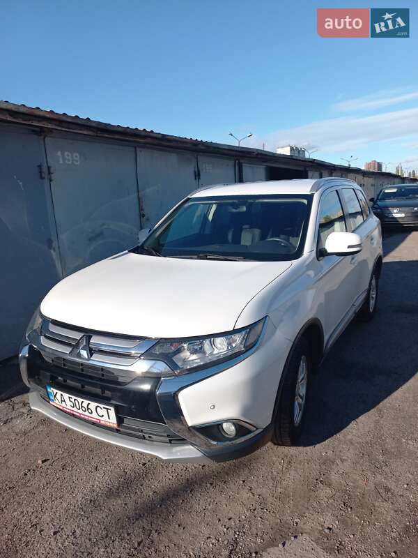 2015 mitsubishi outlander
