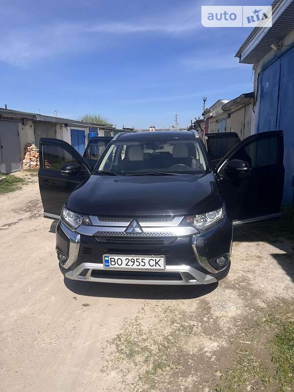 2019 mitsubishi outlander