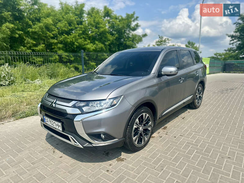 2021 mitsubishi outlander