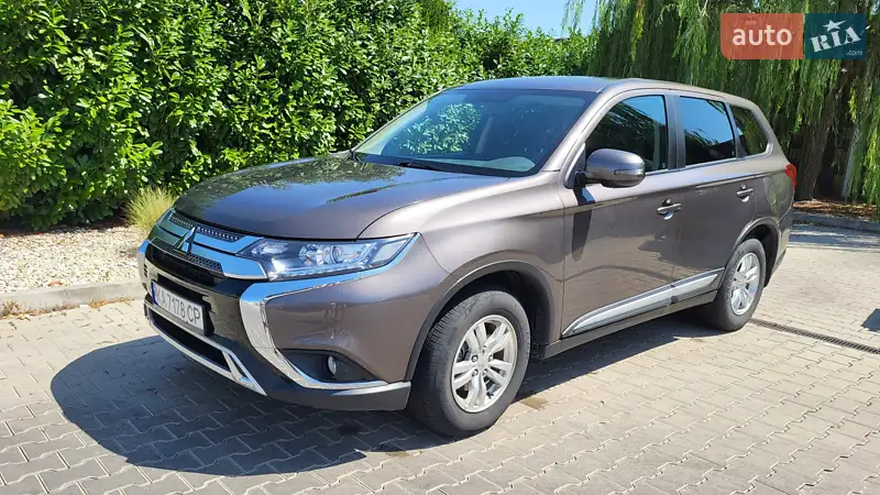 2021 mitsubishi outlander