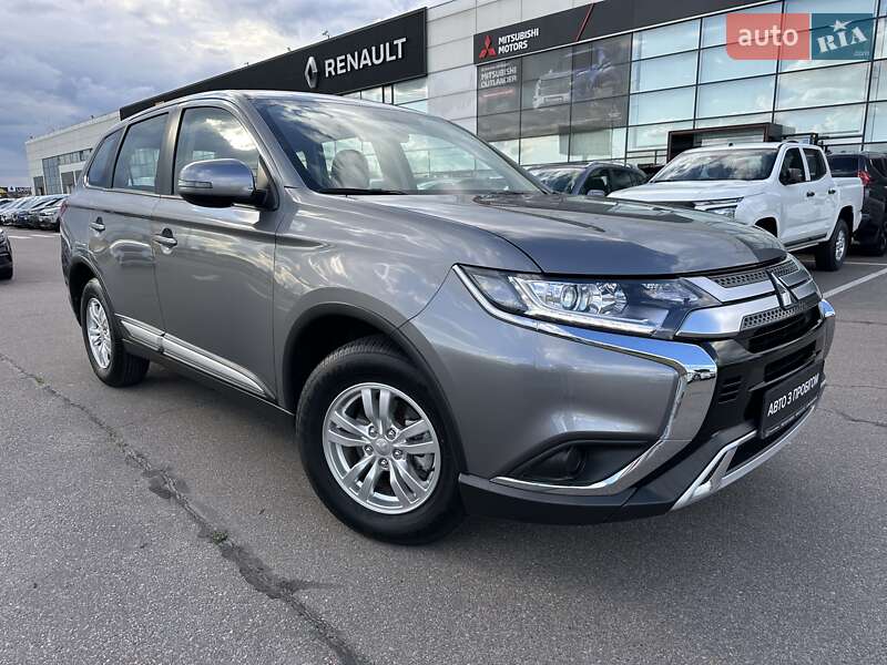 2021 mitsubishi outlander