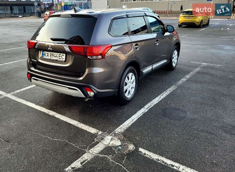 2021 mitsubishi outlander