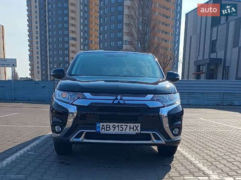 2020 mitsubishi outlander