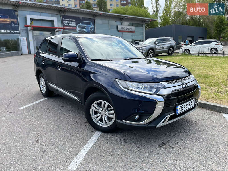 2021 mitsubishi outlander