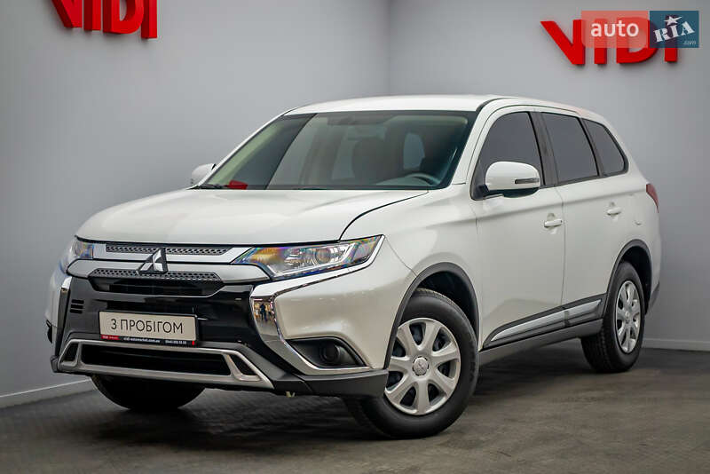 2021 mitsubishi outlander