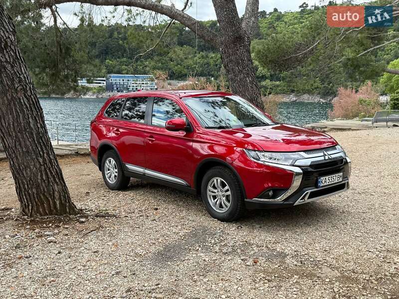 2021 mitsubishi outlander