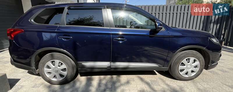 2021 mitsubishi outlander