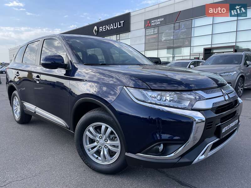 2021 mitsubishi outlander