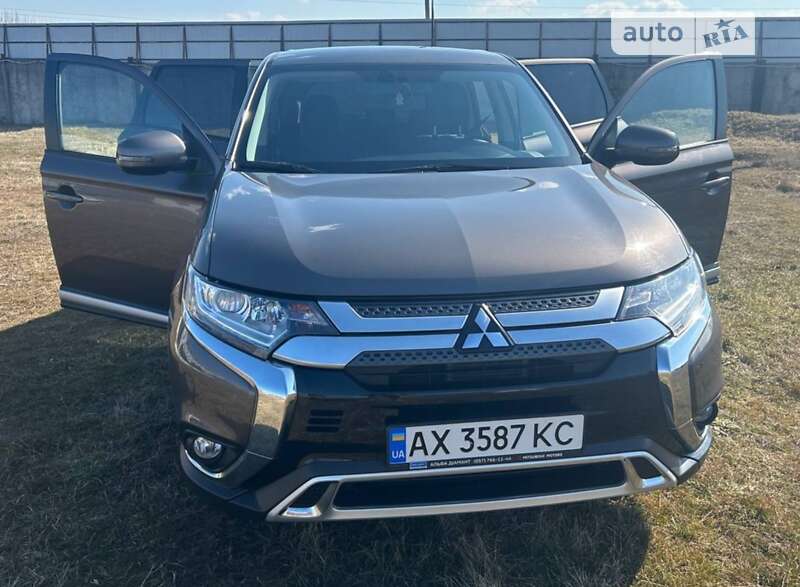 2021 mitsubishi outlander