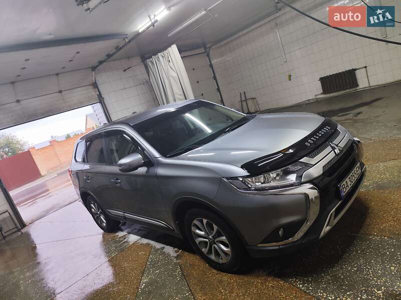 2021 mitsubishi outlander