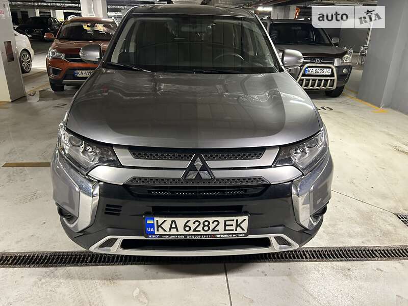 2021 mitsubishi outlander