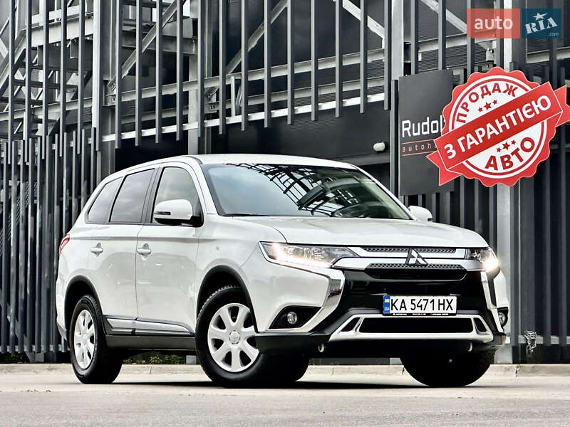 2021 mitsubishi outlander