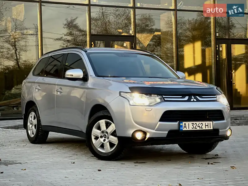 2012 mitsubishi outlander