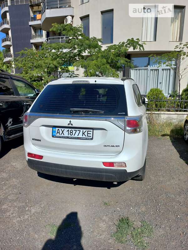 2013 mitsubishi outlander