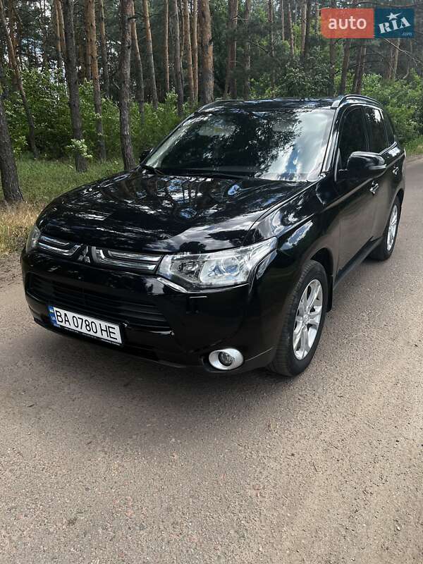2013 mitsubishi outlander