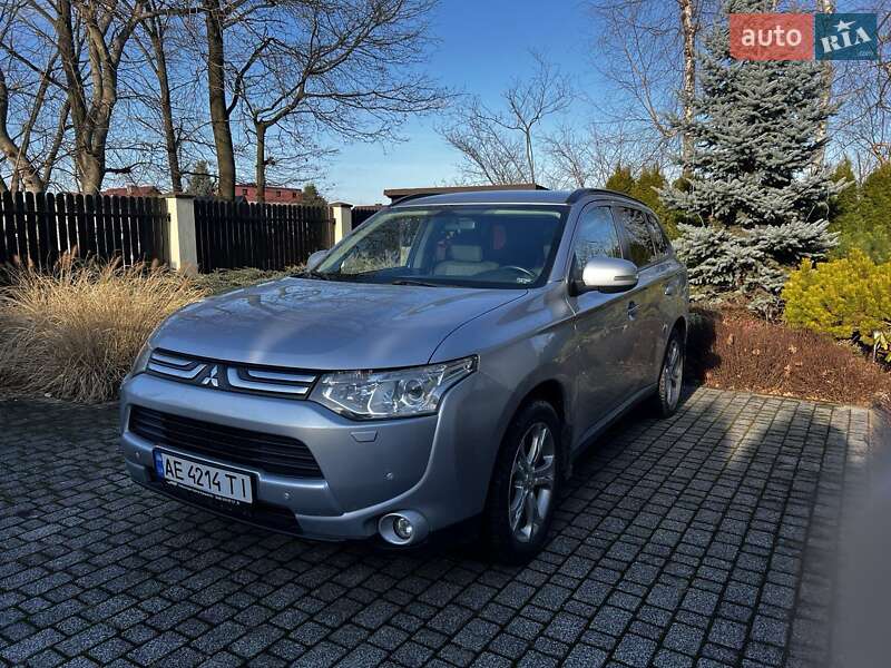 2013 mitsubishi outlander