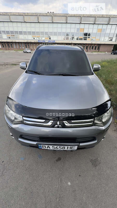 2013 mitsubishi outlander