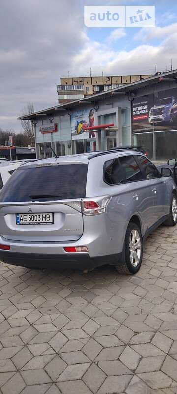2013 mitsubishi outlander