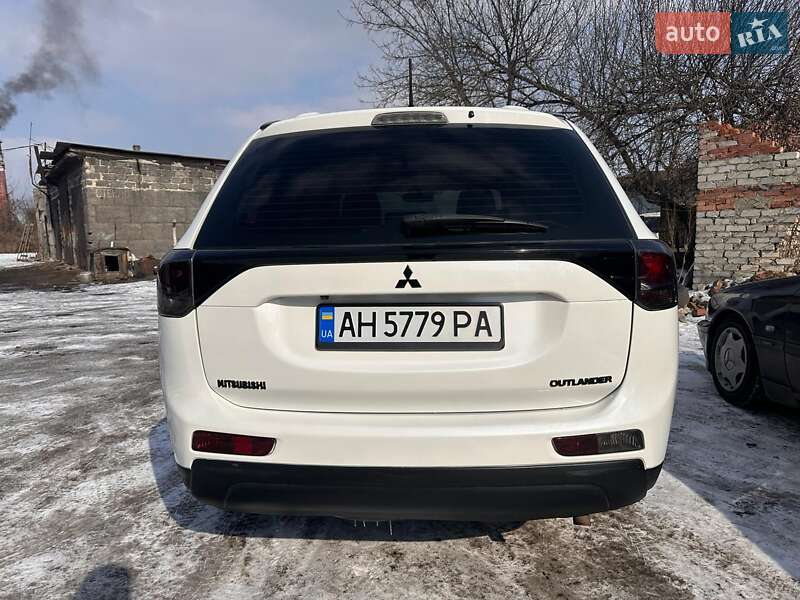 2013 mitsubishi outlander