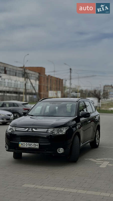 2013 mitsubishi outlander