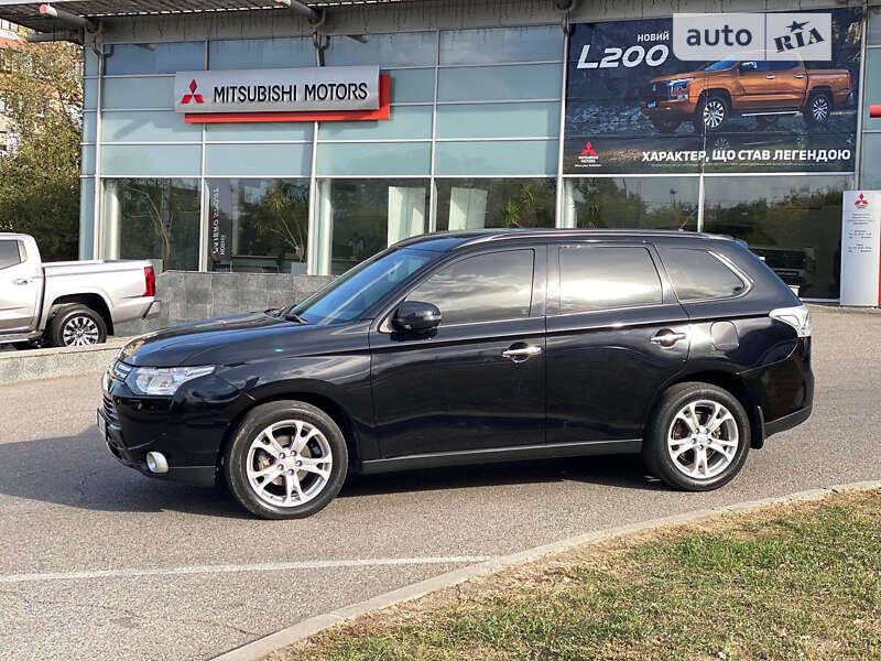 2013 mitsubishi outlander