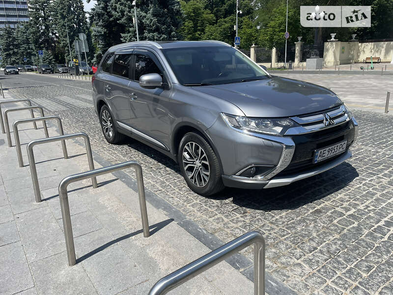 2015 mitsubishi outlander