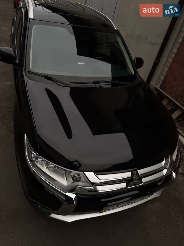 2016 mitsubishi outlander